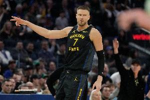 快讯配图